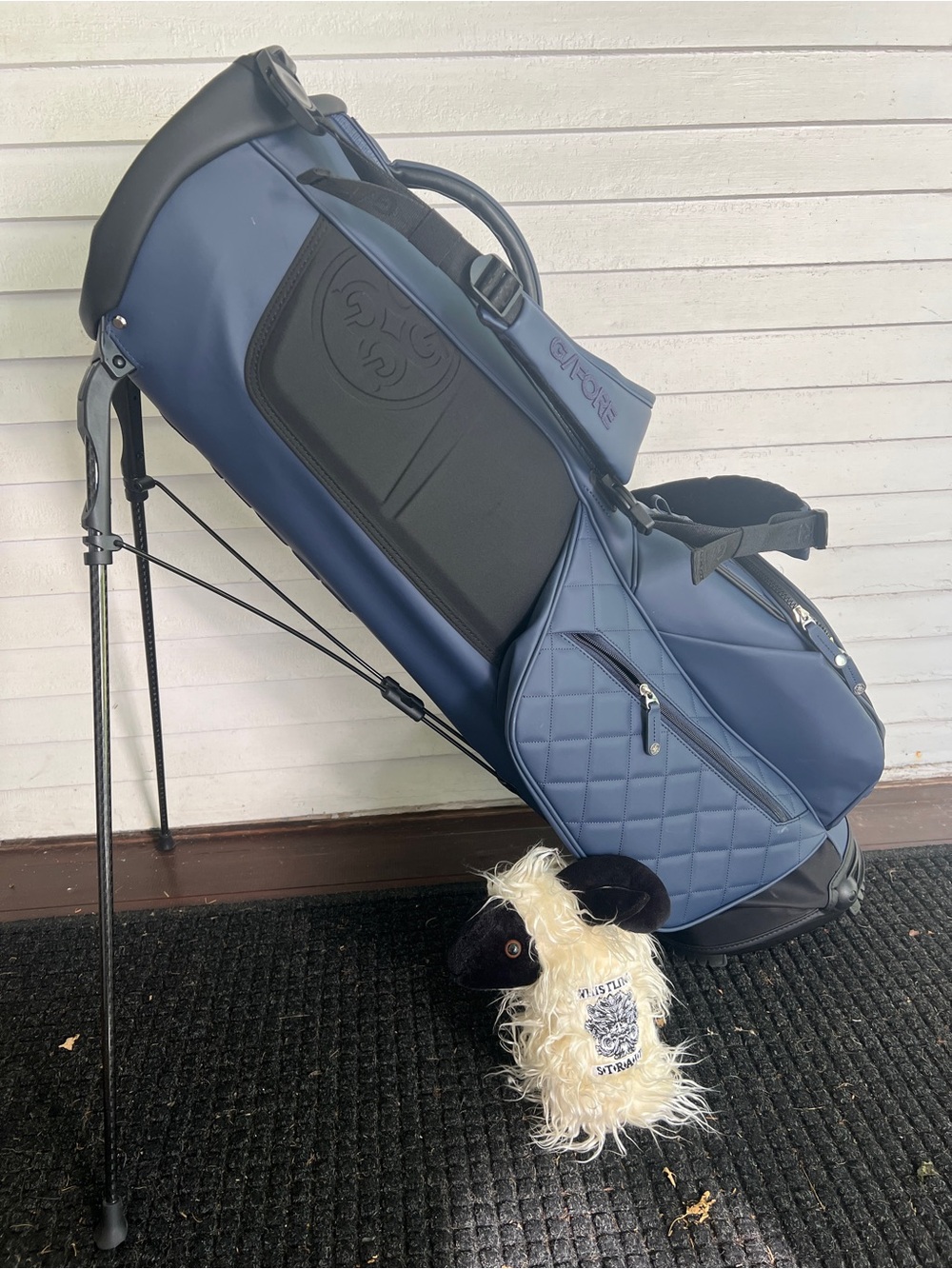G-Fore NWT NavyGolf Bag with Padded Dual Straps and logo. 395.00. Price is firm.